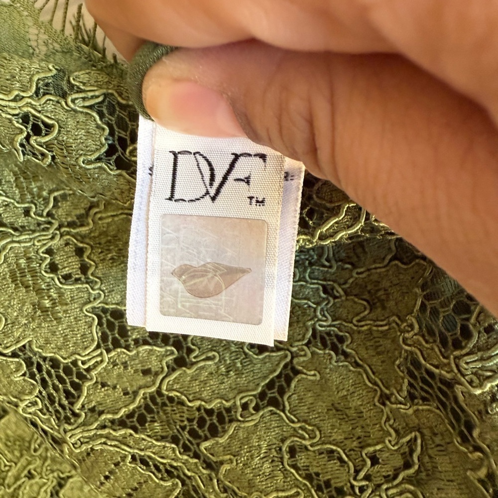 Diane Von Furstenberg Zarita Lace Dress size 10 - Picture 7 of 15